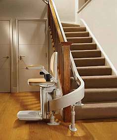 Treppenlift für gewendelte Treppen
