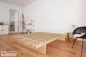 Preview: Holzbett, Tojo-Parallel, in der Breite veränderbar, als Einzelbett, Doppelbett oder Gästebett.