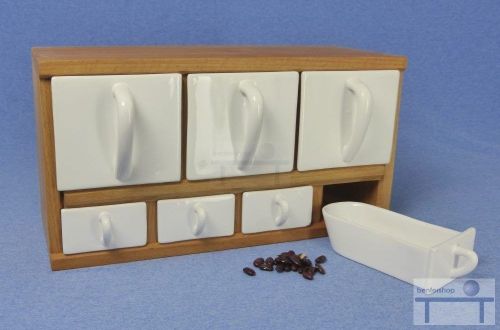 Schüttenkasten aus Buche-massiv, inkl.  3 Vorratschütten, 0,75 ltr. und vier Gewürzschütten  0,22 ltr. aus Keramik-weiß - handgefertigt