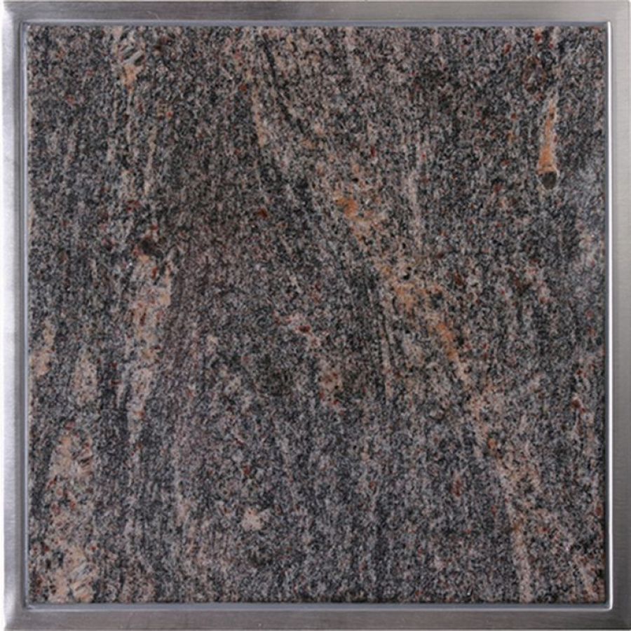 Granitplatte - Paradiso als Schneidunterlage für Küchenarbeitsplatten.