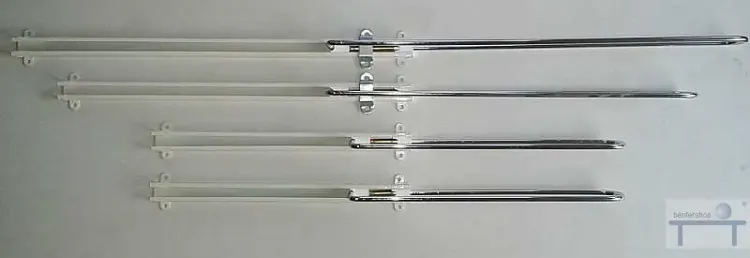 Kleiderbügelhalter, Tragkraft 10 kg, in vier verschiedenen Längen.