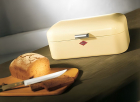 Brotkasten von Wesco elfenbeinfarbig