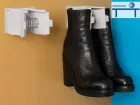 Stiefel und Stiefeletten, platzsparend im Schrank aufbewahren.